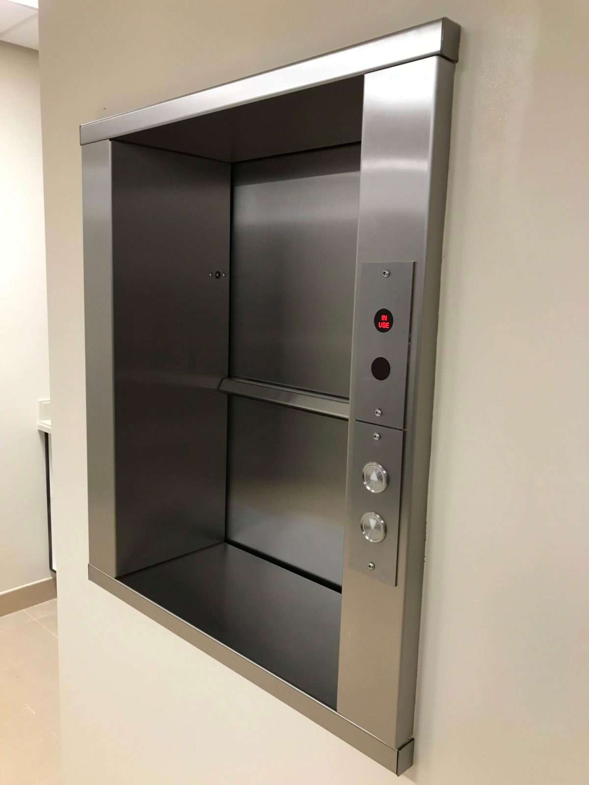 admin/uploads/1751889714_Dumbwaiter.jpg